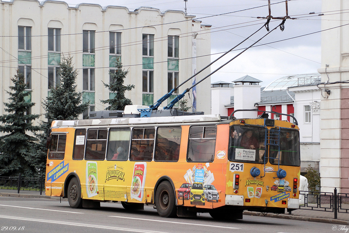 Владимир, ЗиУ-682Г-016.04 № 251