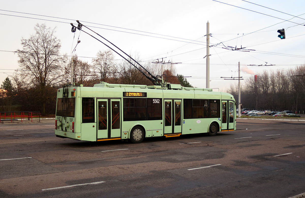 Минск, БКМ 321 № 5562