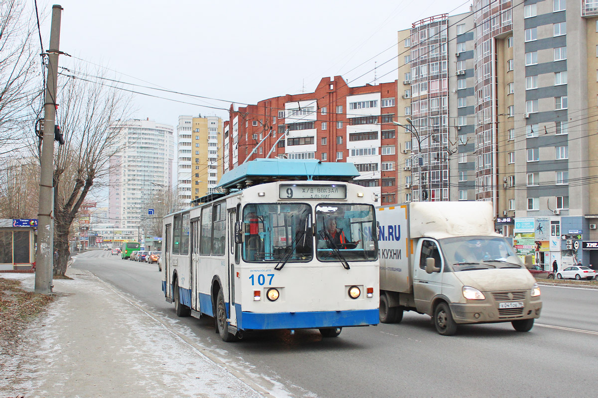 Jekaterinburga, ZiU-682 GOH Ivanovo № 107