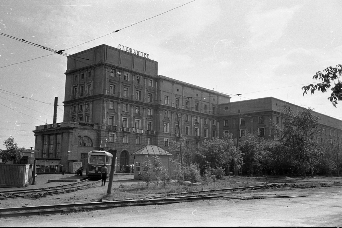 Омск, КТМ-2 № 122; Омск — Закрытые трамвайные линии; Омск — Исторические фотографии; Омск — Конечные станции и разворотные кольца