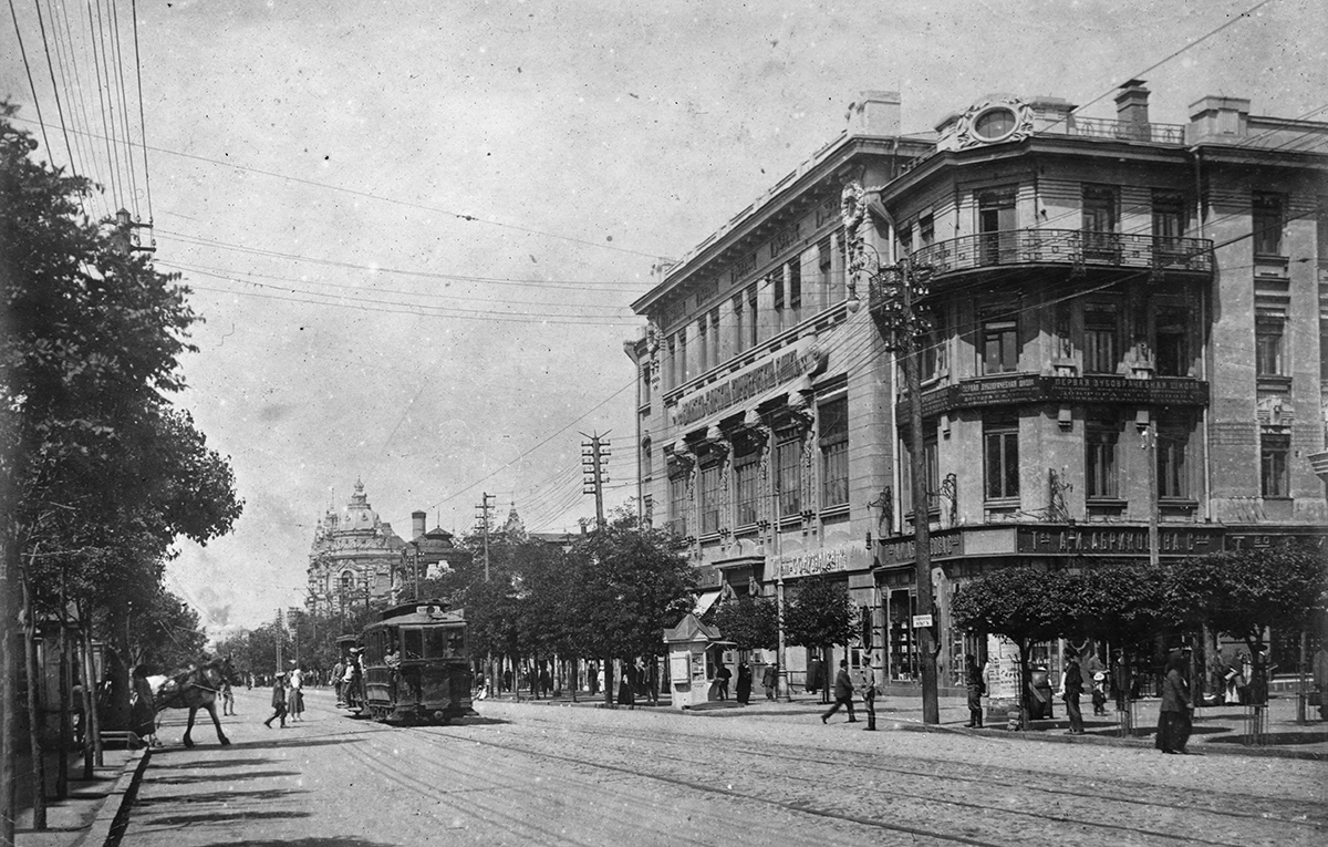 Rostov-na-Donu, Nivelles 2-axle motor car č. 47; Rostov-na-Donu — Historical photos