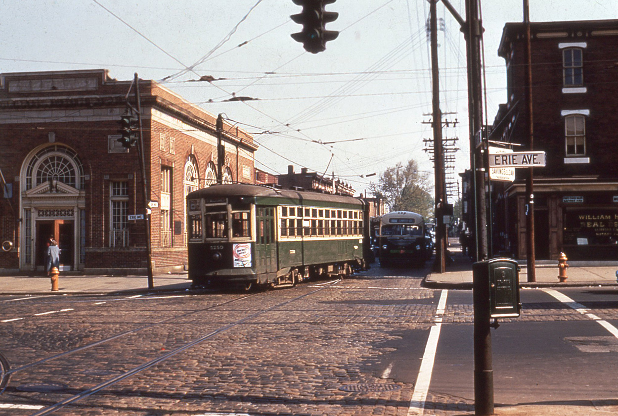 Филадельфия, Четырёхосный моторный Brill № 5250