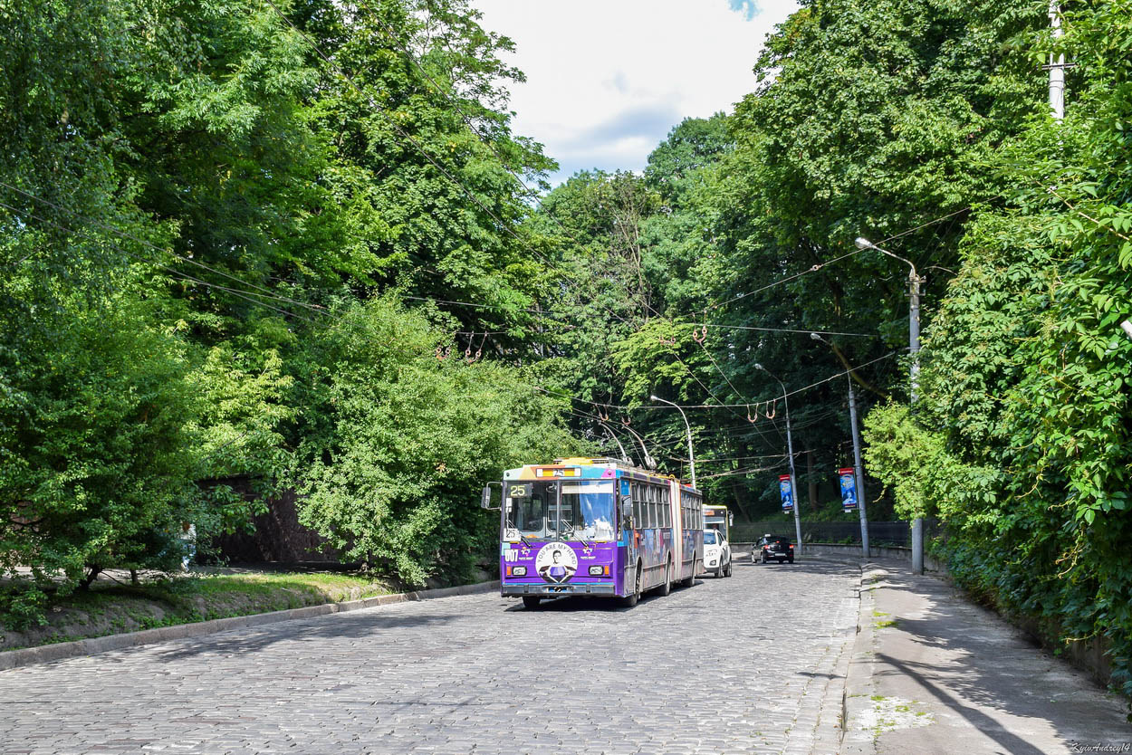 利沃夫, Škoda 15Tr03/6 # 607