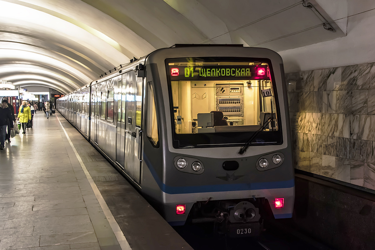 Москва, 81-740.4 «Русич» № 0230