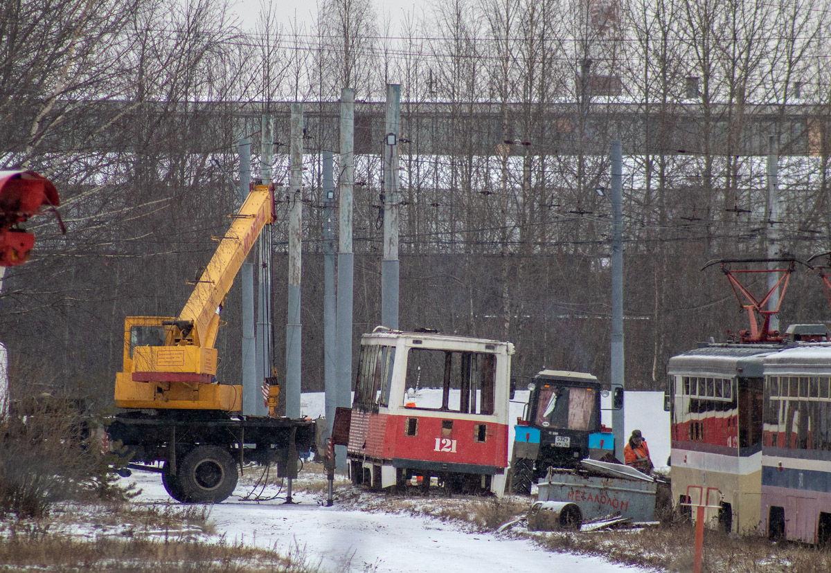 Jaroslawl, 71-605 (KTM-5M3) Nr. 121