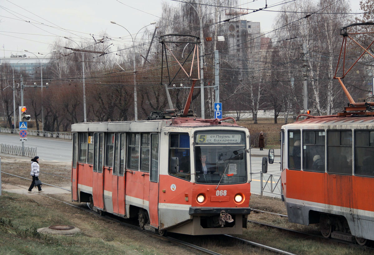 Пермь, 71-608КМ № 068