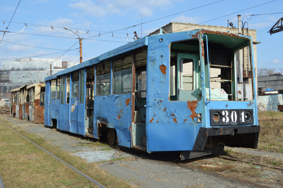 Владивосток, 71-608К № 301