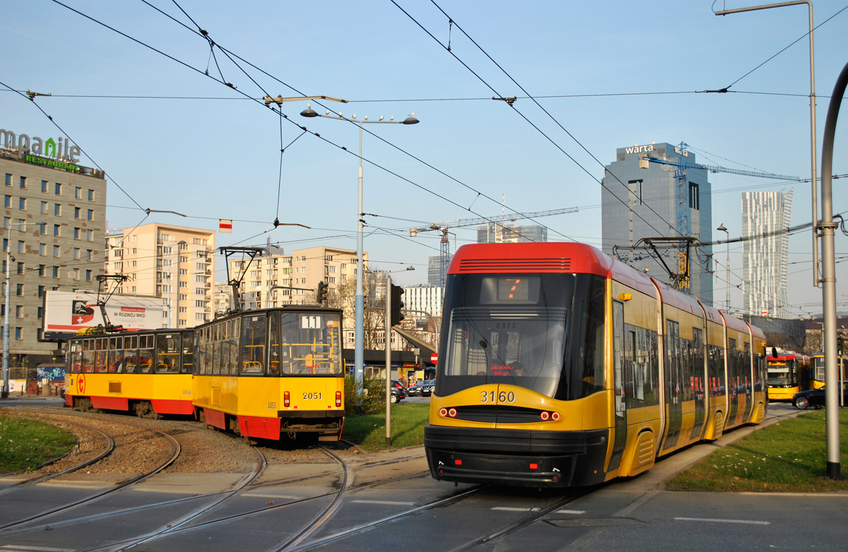 Варшава, Konstal 105N2k № 2051; Варшава, PESA Swing 120Na № 3160