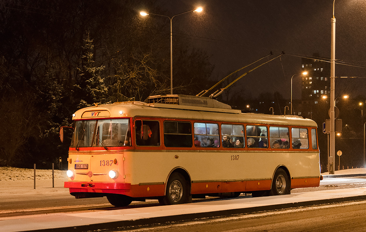 Вильнюс, Škoda 9TrH29 № 1387