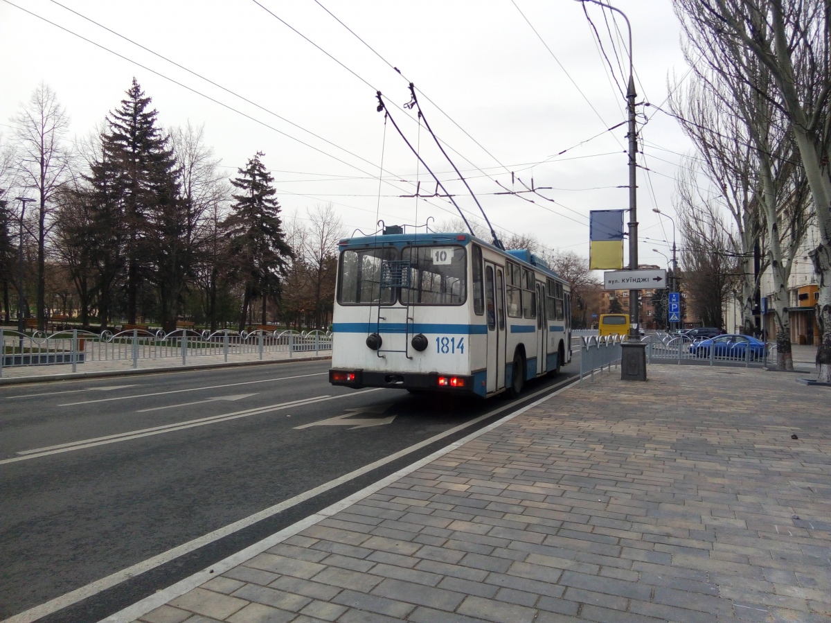 Мариуполь, ЮМЗ Т2 № 1814