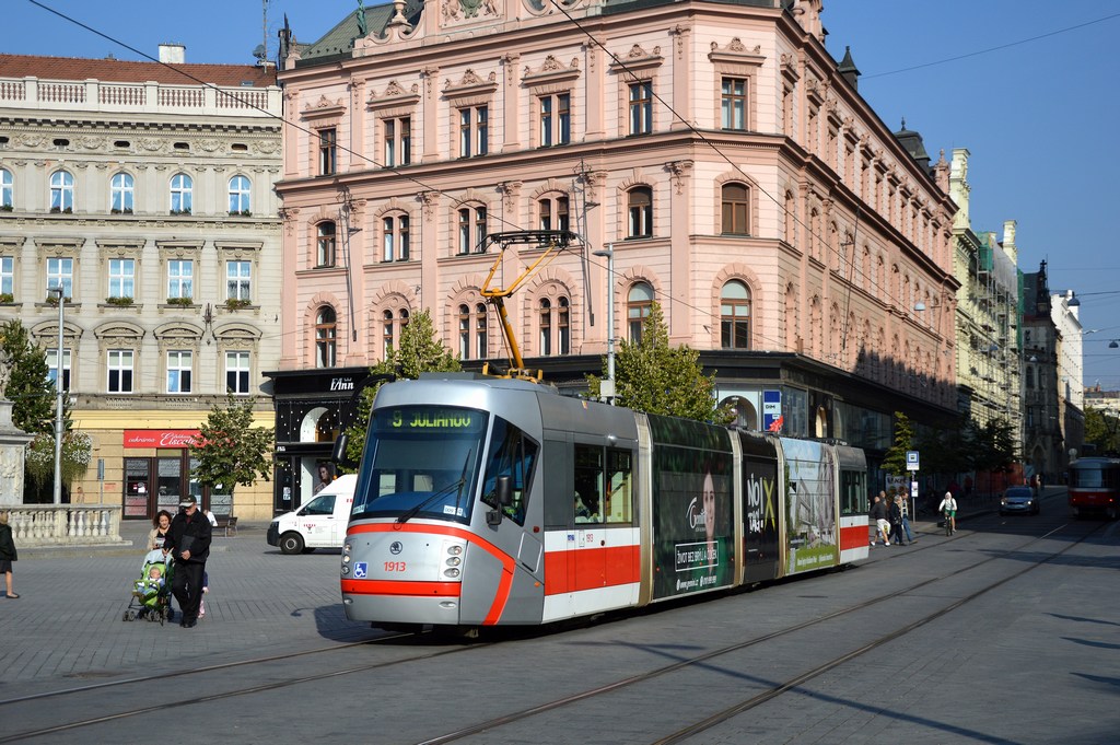 Брно, Škoda 13T Elektra № 1913