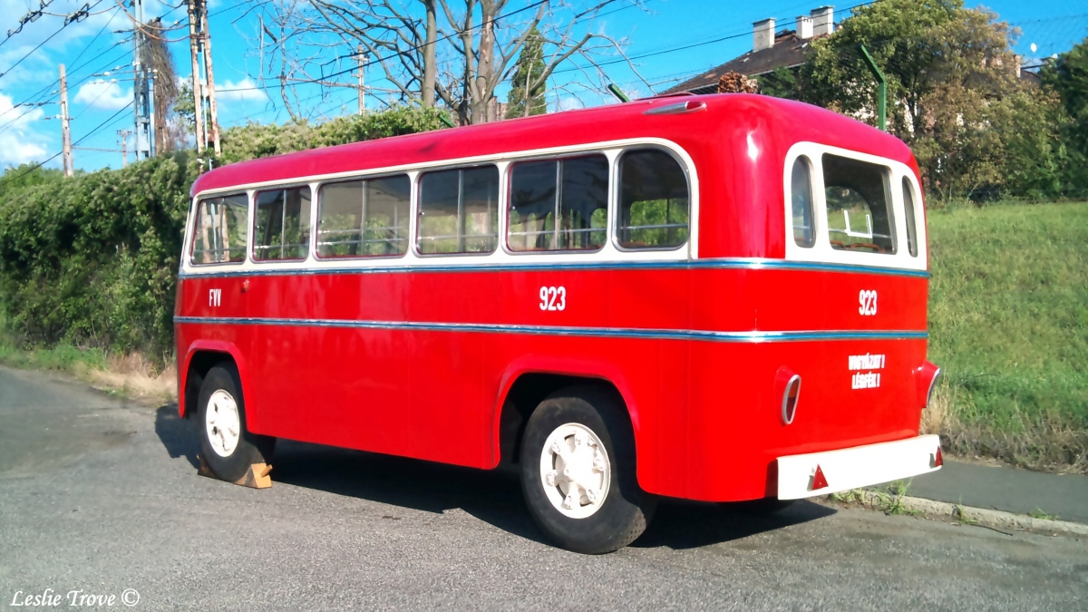 ბუდაპეშტი, ÁMG 406 № 923; ბუდაპეშტი — Trolleybus depot ბუდაპეშტი, ÁMG 406 № 923; ბუდაპეშტი — Trolleybus depot