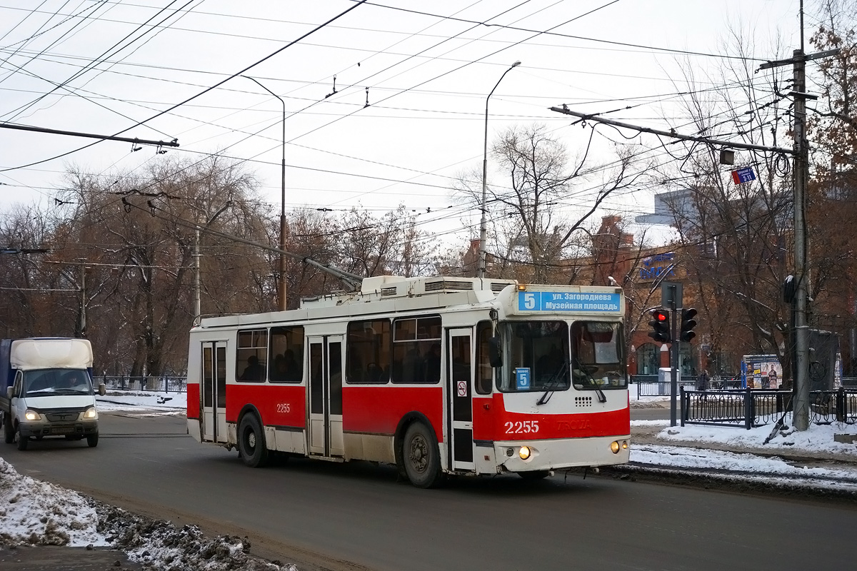 Саратов, ЗиУ-682Г-016.02 № 2255