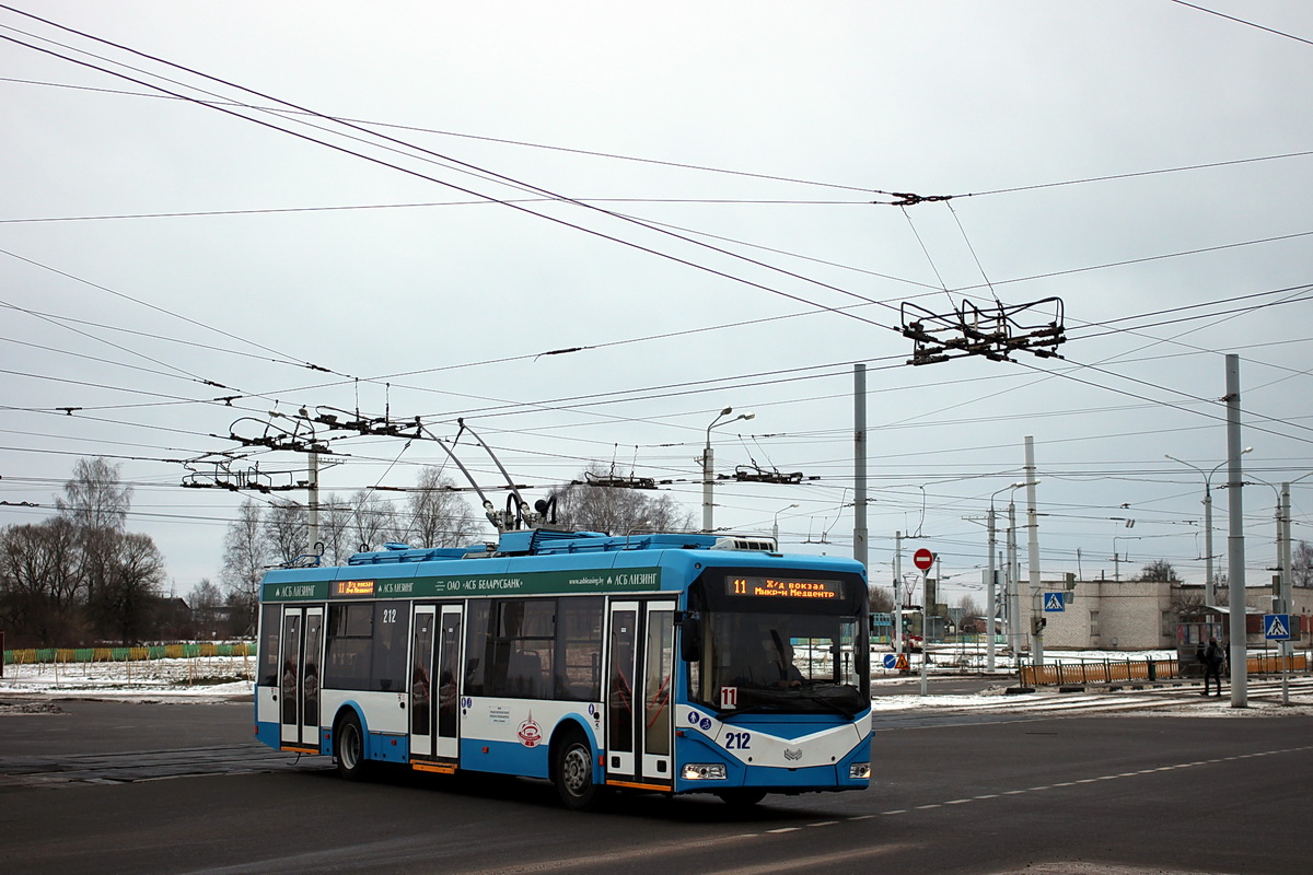 Витебск, БКМ 321 № 212