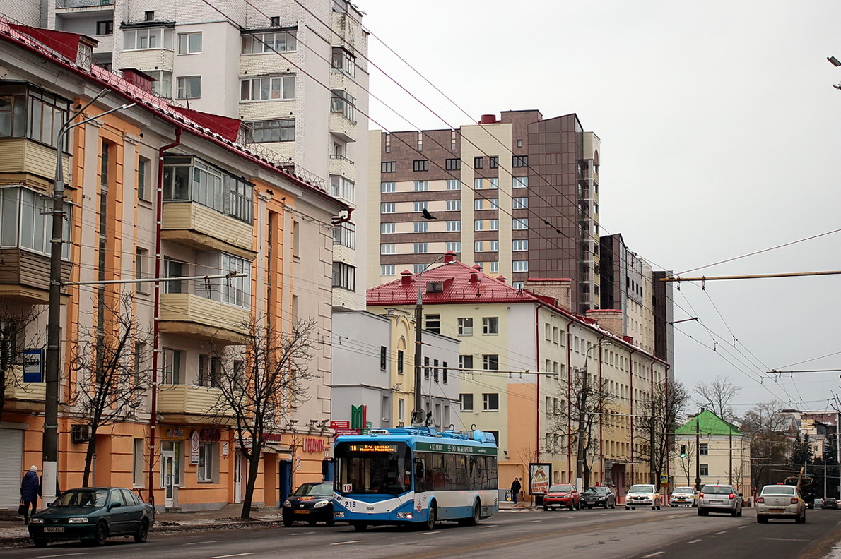 Витебск, БКМ 32100D № 218