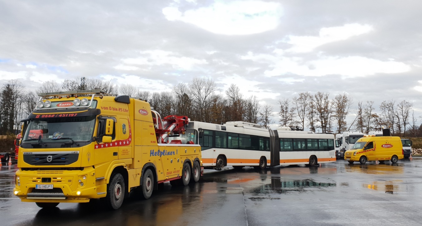 Линц, Volvo V 7000 AT № 218; Зальцбург — Транзит через Зальцбург