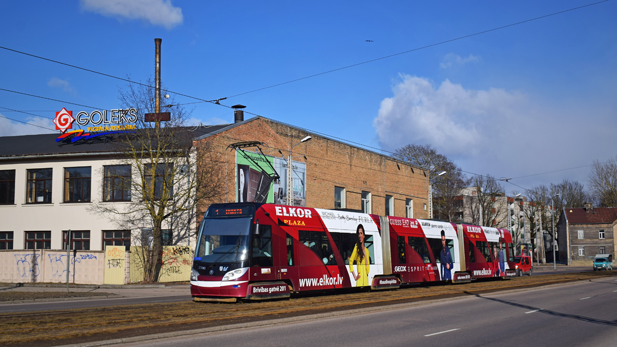 Рига, Škoda 15T ForCity Alfa Riga № 57038