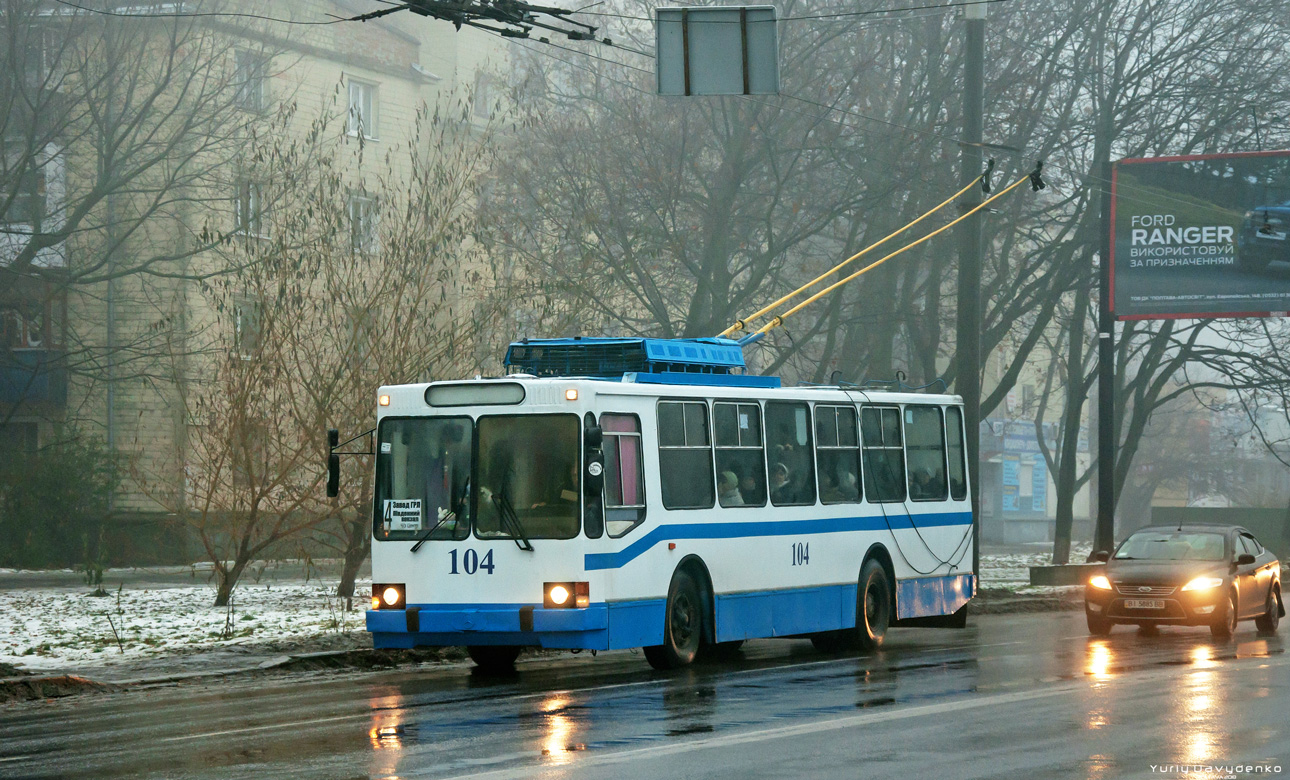 Полтава, ЮМЗ Т2 № 104