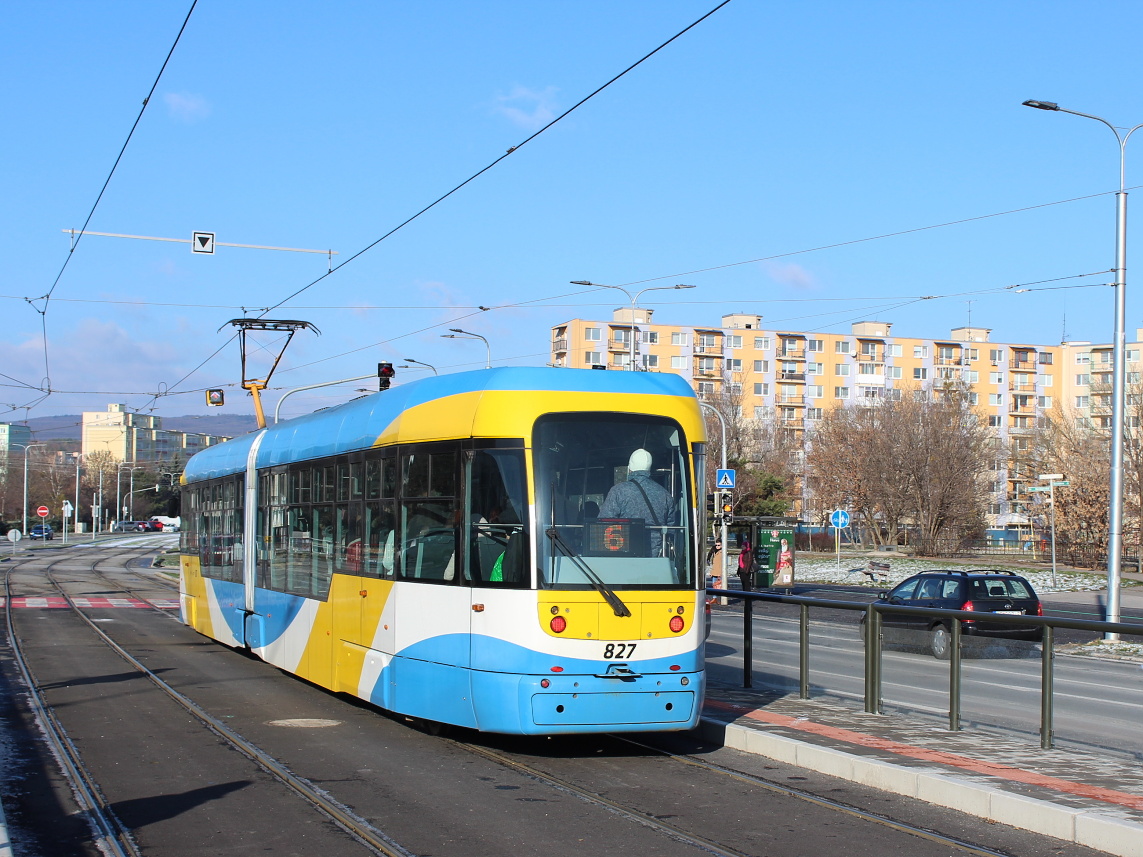 Кошице, Vario LF2+ № 827