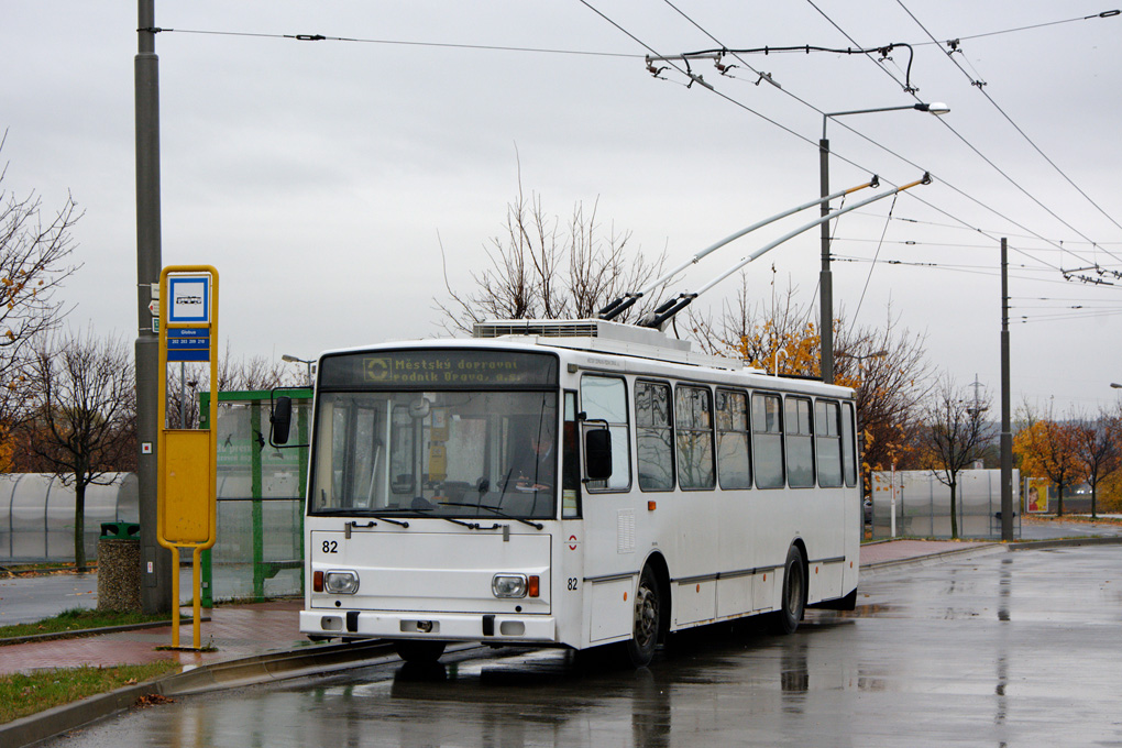Opava, Škoda 14Tr17/6M Nr. 82