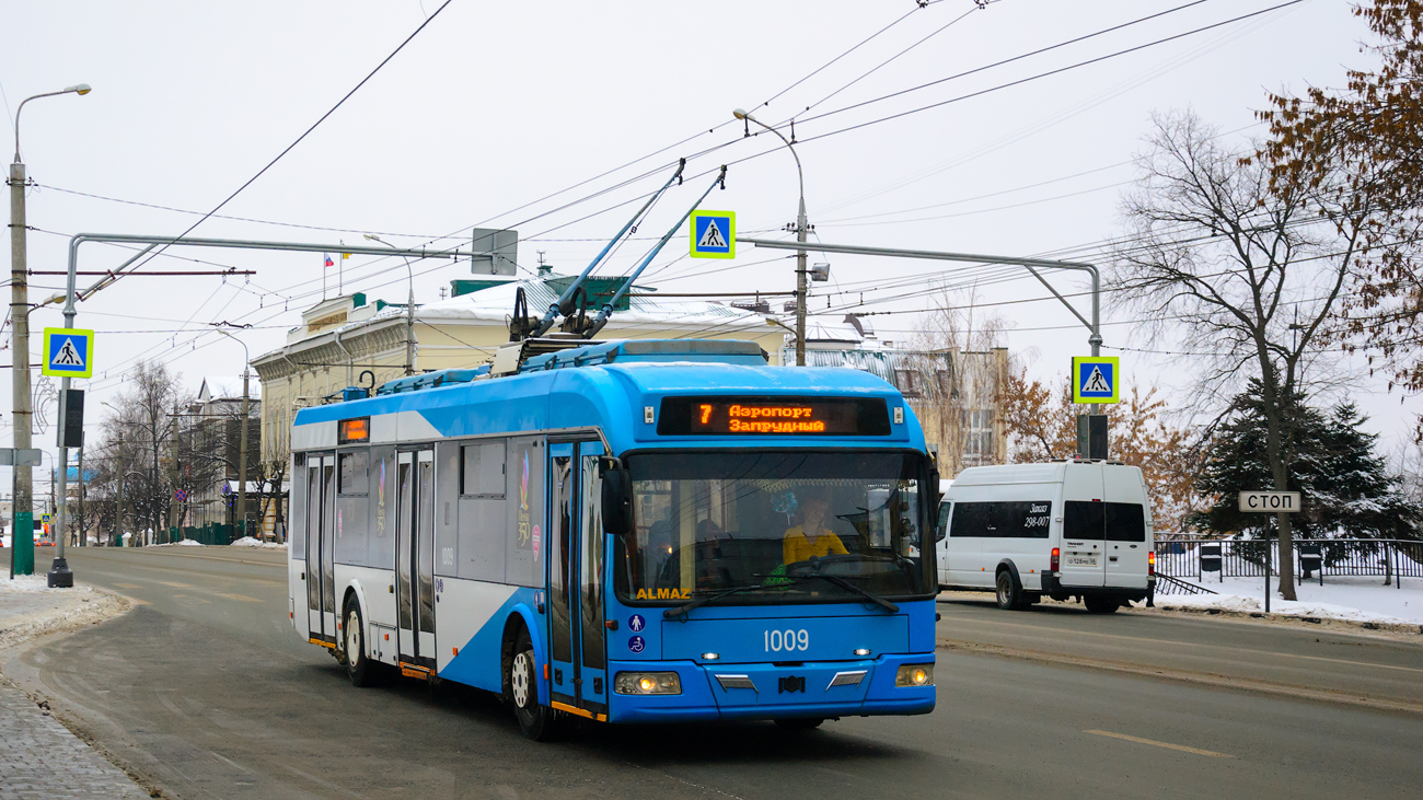 Пенза, БКМ 321 № 1009