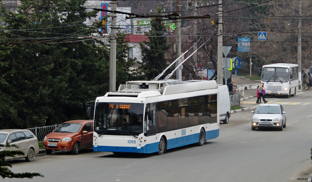Севастополь, Тролза-5265.00 «Мегаполис» № 1066