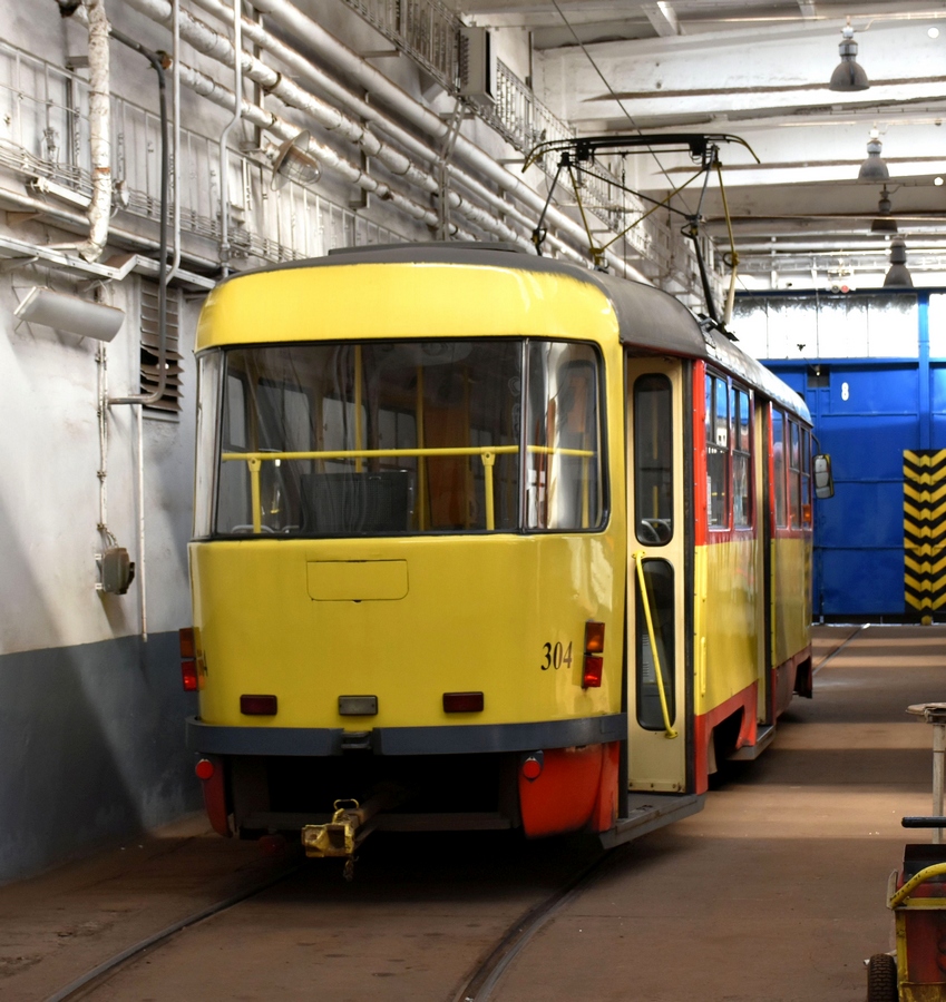 Мост ― Литвинов, Tatra T3M.3 № 304