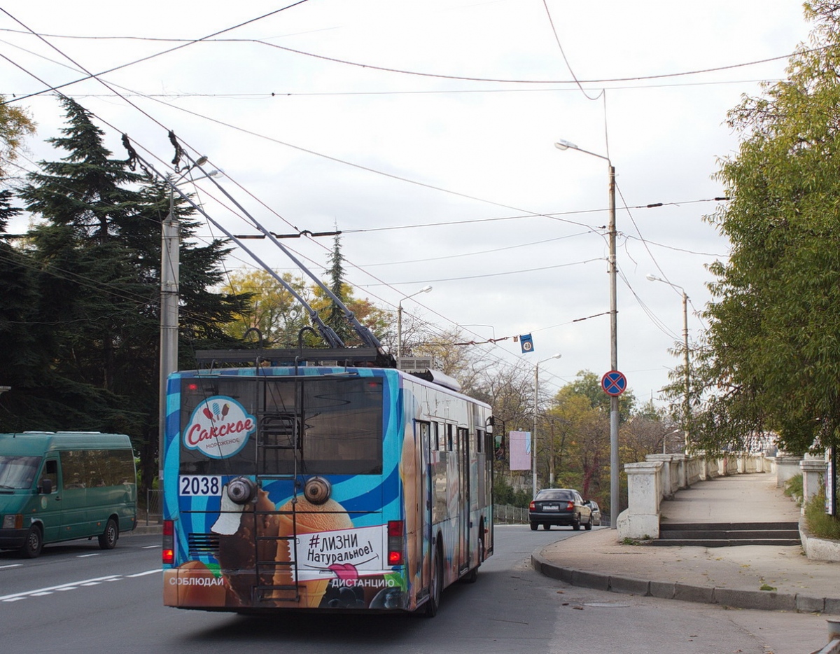 Севастополь, ЛАЗ E183A1 № 2038