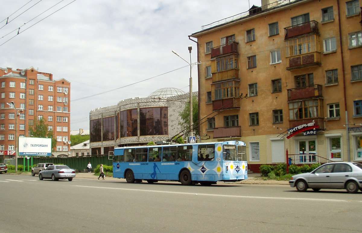 Омск, ЗиУ-682Г [Г00] № 124