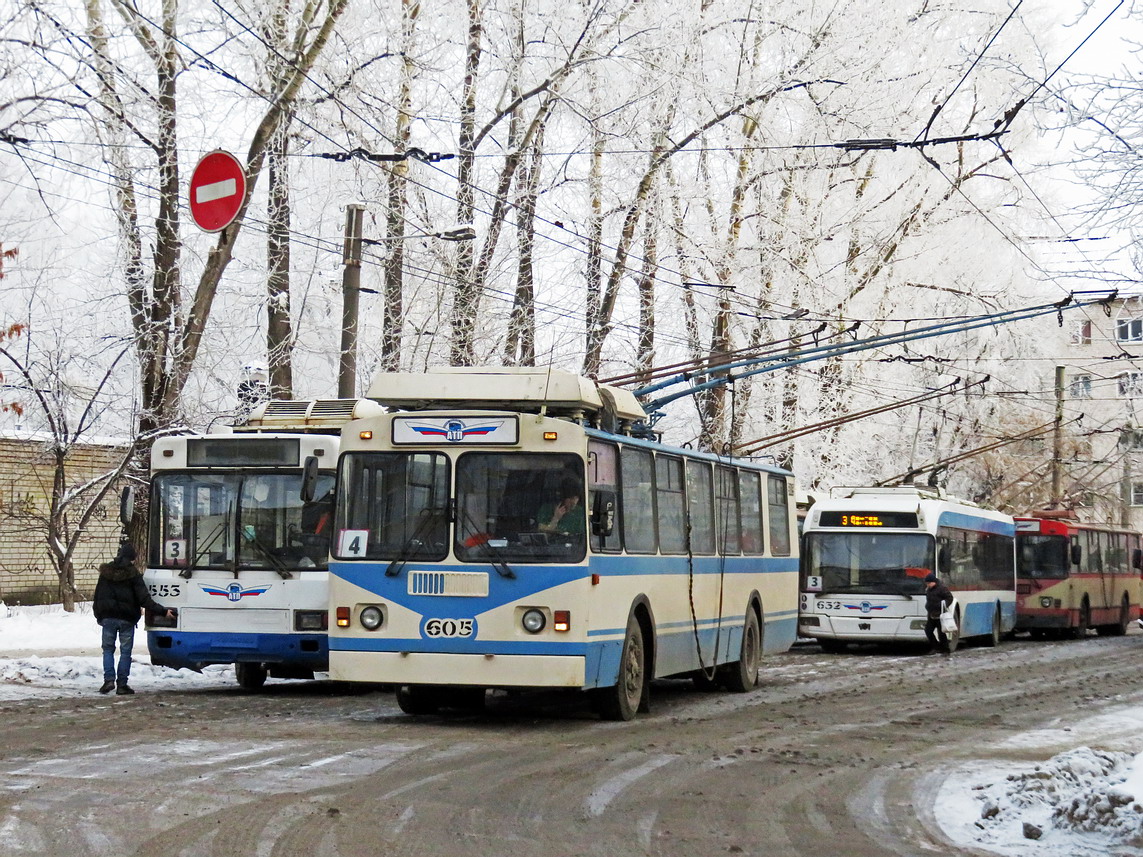 Киров, ЗиУ-682 КР Иваново № 605