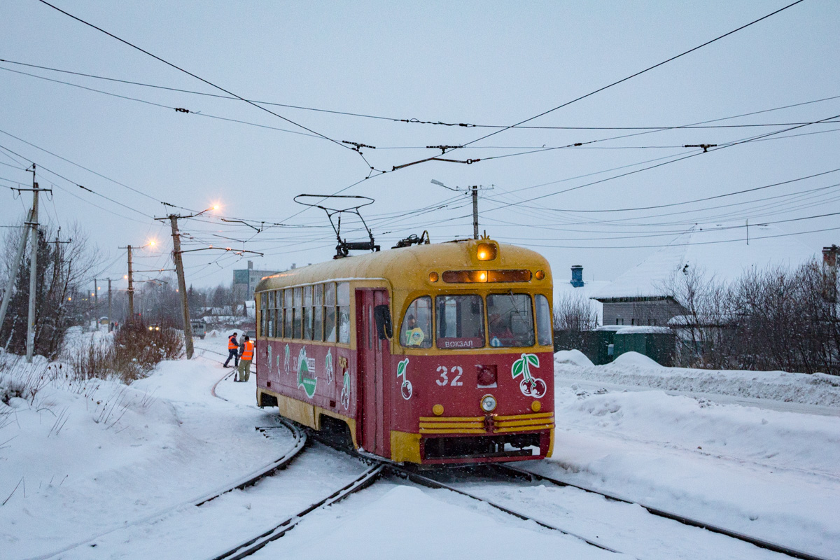 Осинники, РВЗ-6М2 № 32