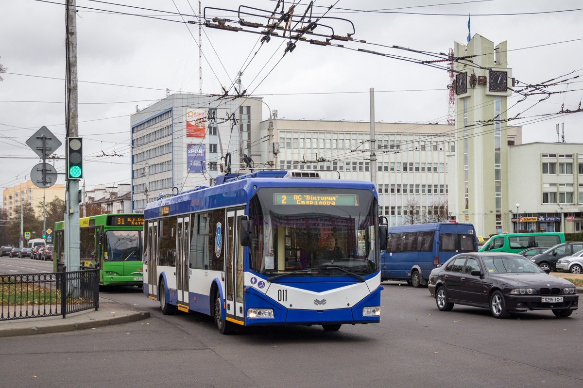 Brest, BKM 321 N°. 011