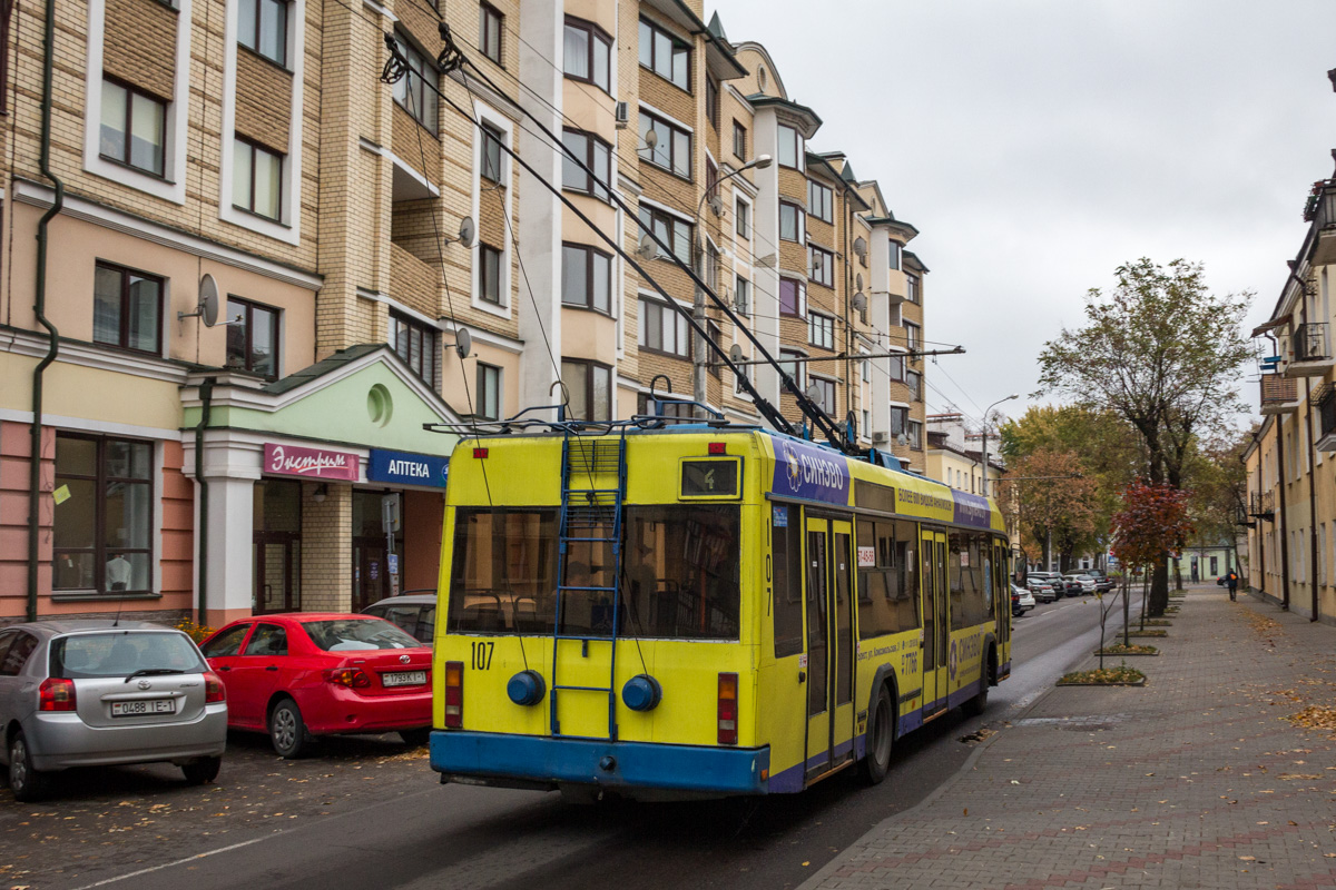 Брест, БКМ 32102 № 107