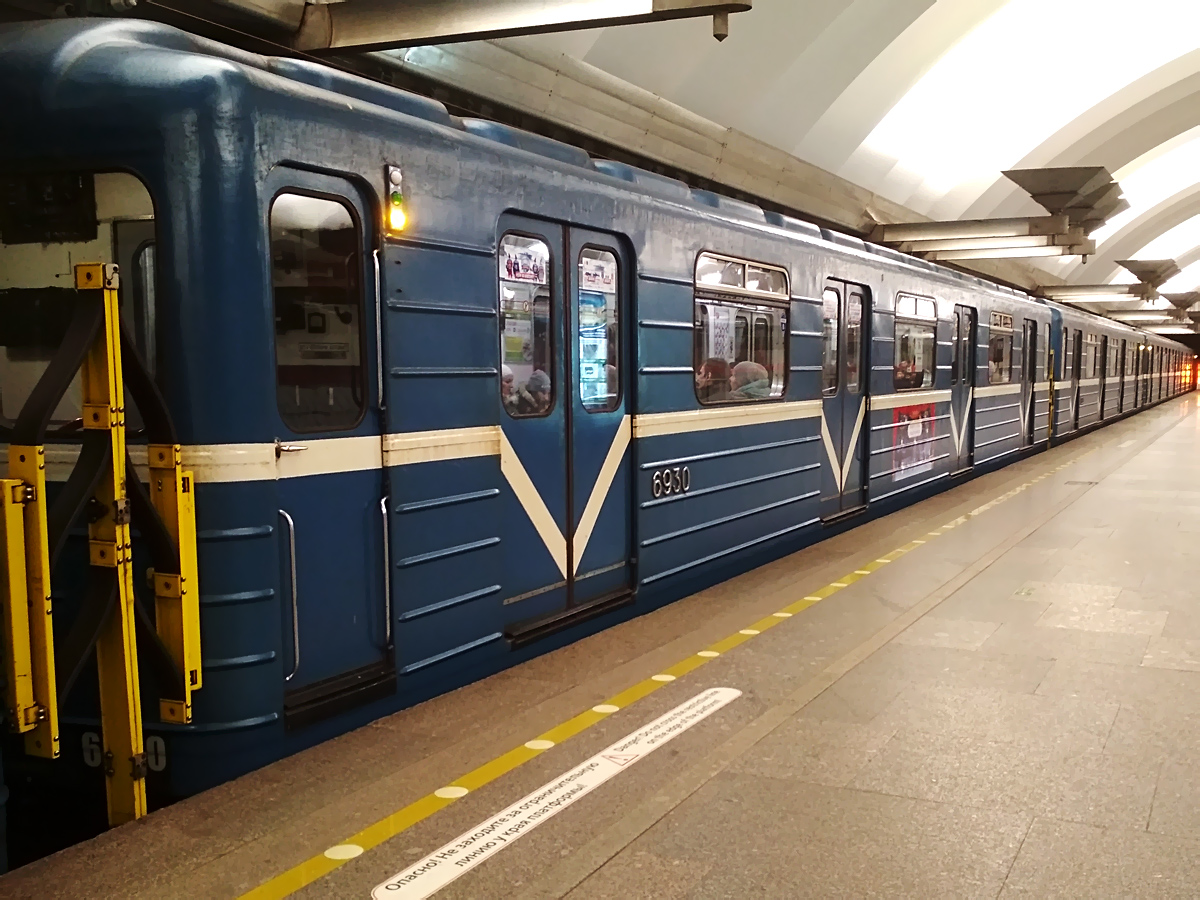 Санкт-Петербург, Ем-501 № 6930