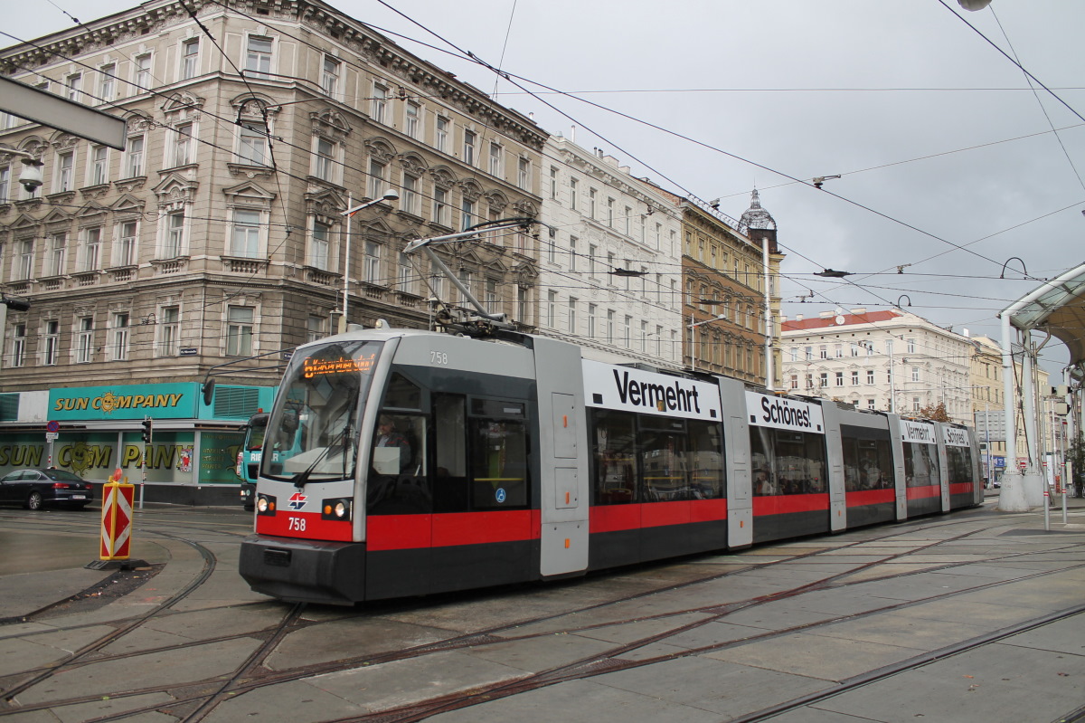 Bécs, Siemens ULF-B1 — 758