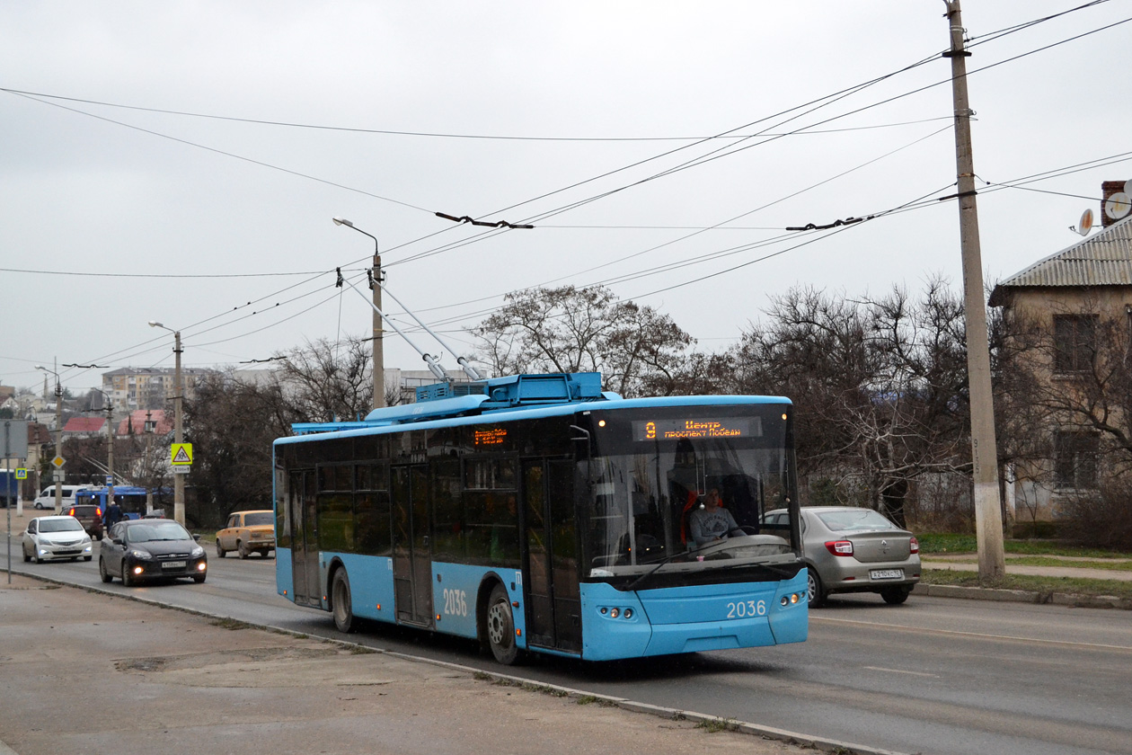 Szevasztopol, LAZ E183A1 — 2036