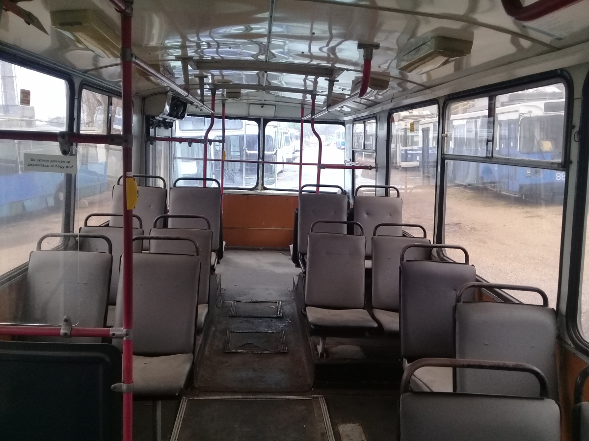 Махачкала, ЗиУ-682Г-016.02 (с широкой 1-й дверью) № 251