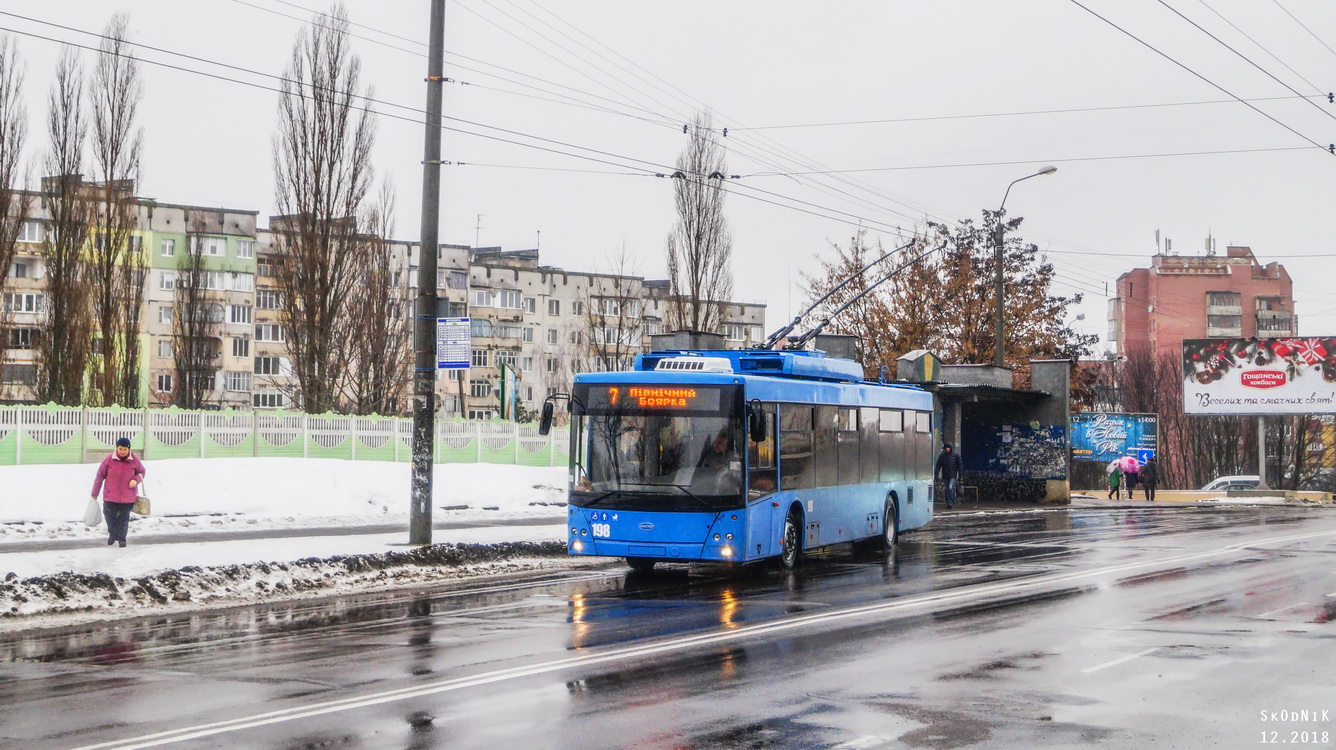 Ровно, Дніпро Т203 № 198