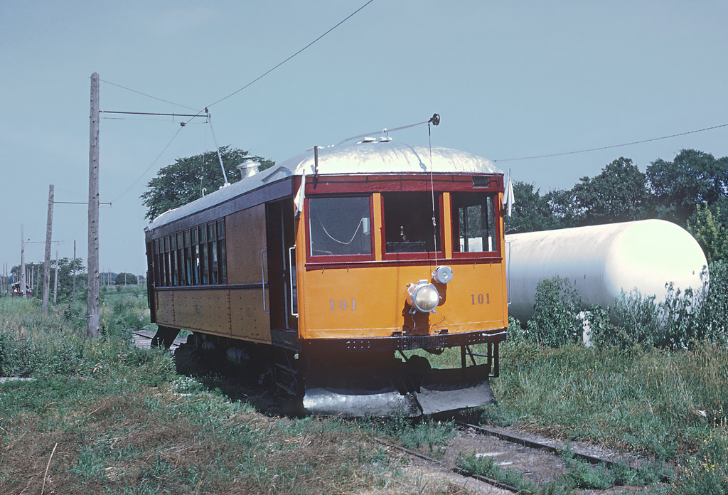 Mason City, McGuire-Cummings interurban motor car Br. 101