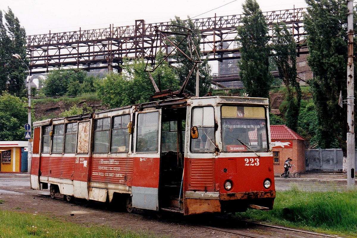 Макеевка, 71-605 (КТМ-5М3) № 223; Макеевка — Фотографии Алекса Краковски — 21.05.1998