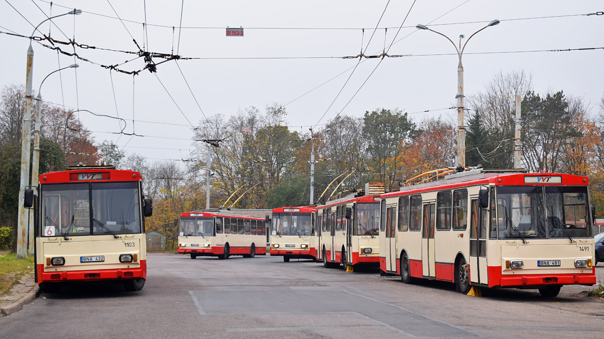 Вильнюс, Škoda 14Tr02/6 № 1491; Вильнюс, Škoda 14Tr08/6 № 1103