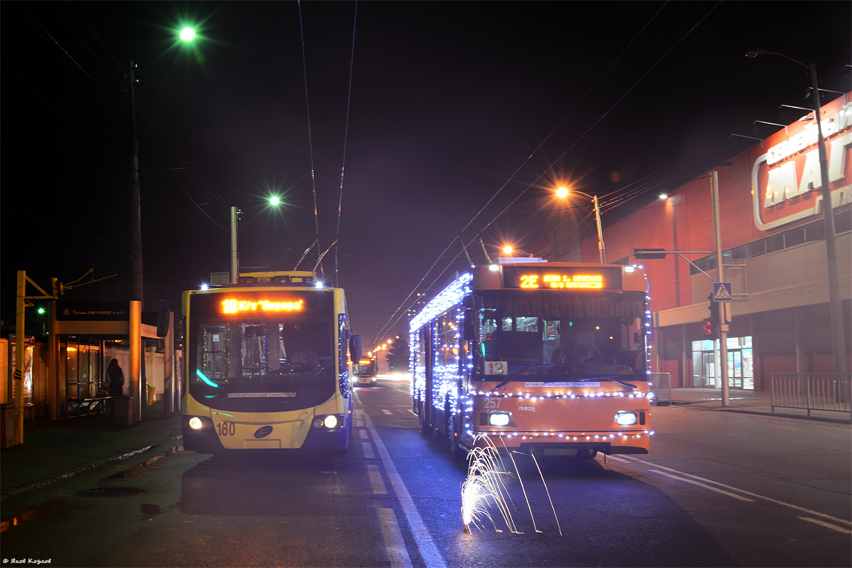 Краснодар, ВМЗ-5298.01 «Авангард» № 180; Краснодар, Тролза-5275.07 «Оптима» № 257