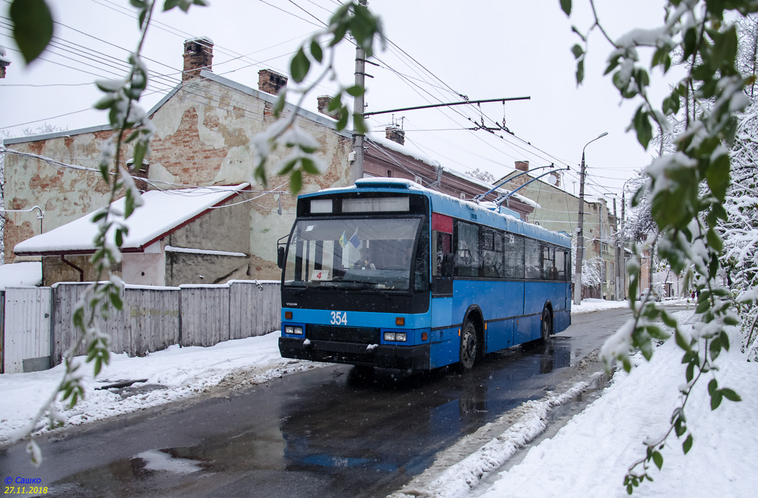 Черновцы, Den Oudsten B88 № 354