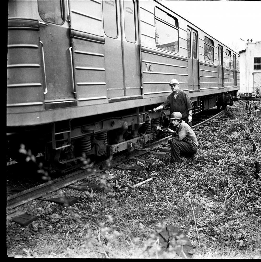 Тбилиси, Ема-502 № 7101; Тбилиси — Метрополитен — старые фотографии Тбилиси, Ема-502 № 7101; Тбилиси — Метрополитен — старые фотографии