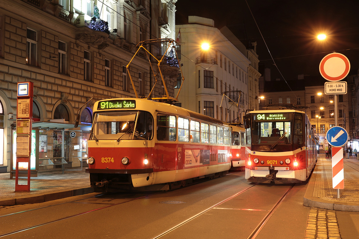 Прага, Tatra T3R.P № 8374; Прага, Tatra KT8D5R.N2P № 9071