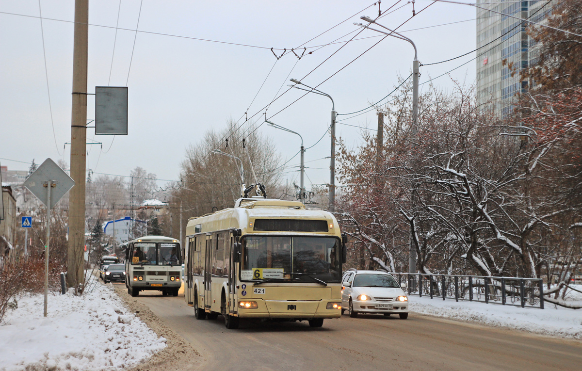 Томск, БКМ 321 № 421