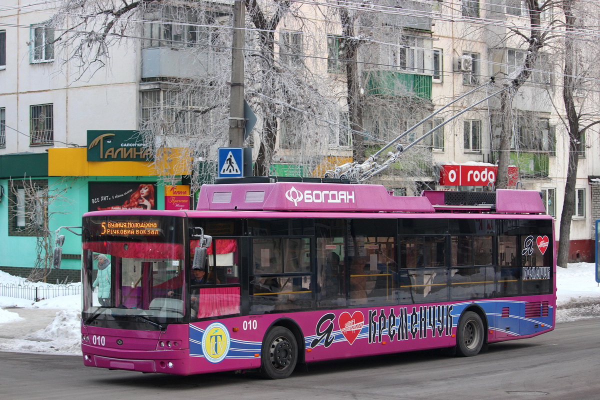 Кременчуг, Богдан Т70117 № 010