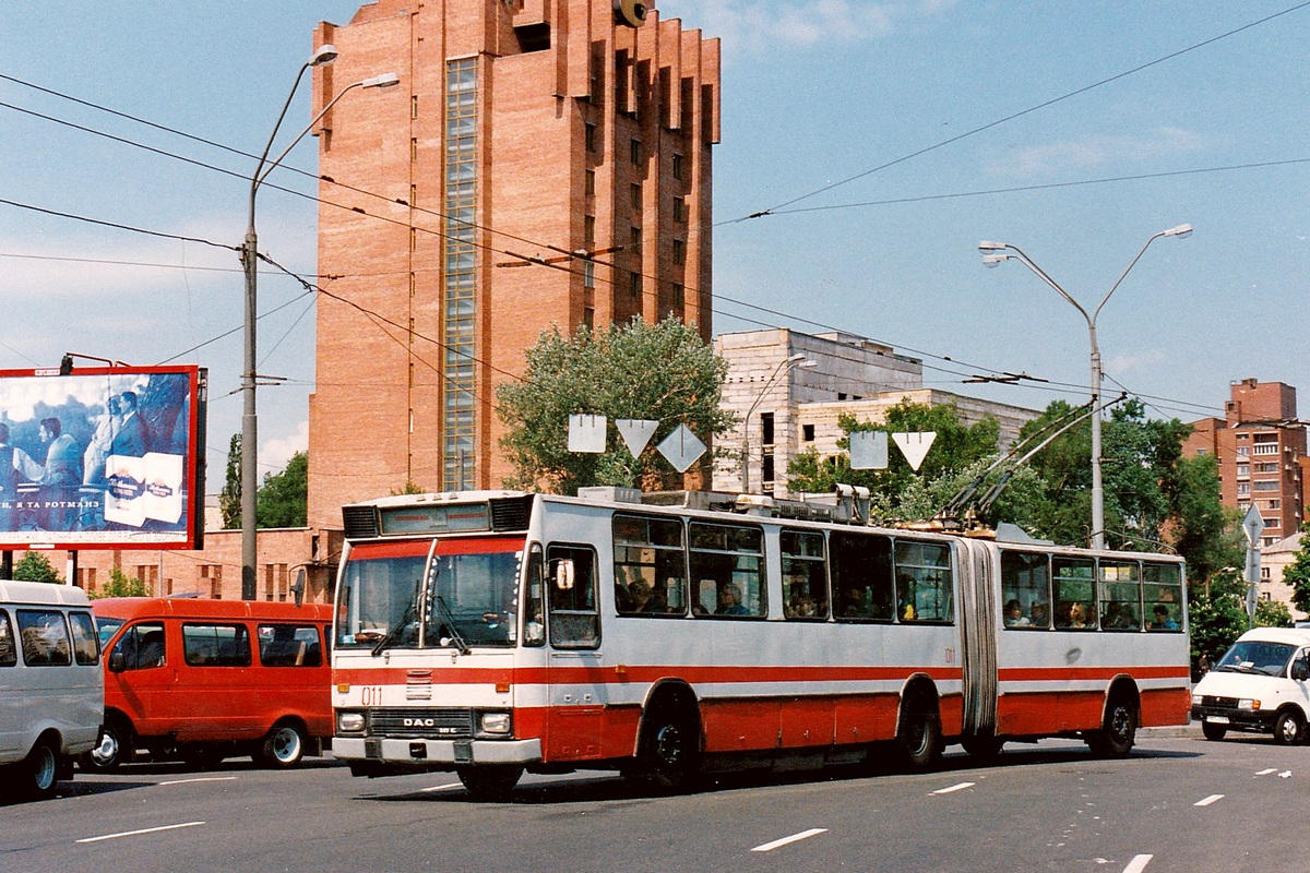 Киев, DAC 217E № 011