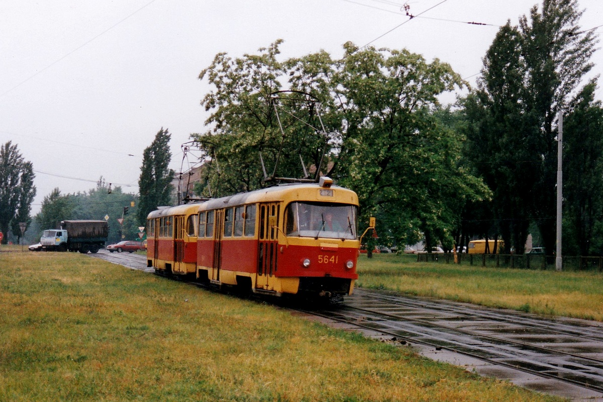 Киев, Tatra T3SU № 5641; Киев, Tatra T3SU № 5642; Киев — Исторические фотографии Киев, Tatra T3SU № 5641; Киев, Tatra T3SU № 5642; Киев — Исторические фотографии
