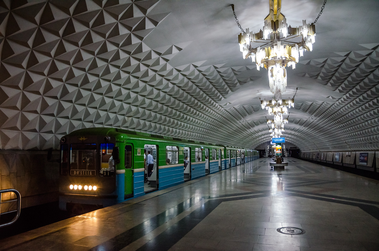 Ташкент, 81-718.0 № 0007; Ташкент — Метрополитен — Узбекистанская линия
